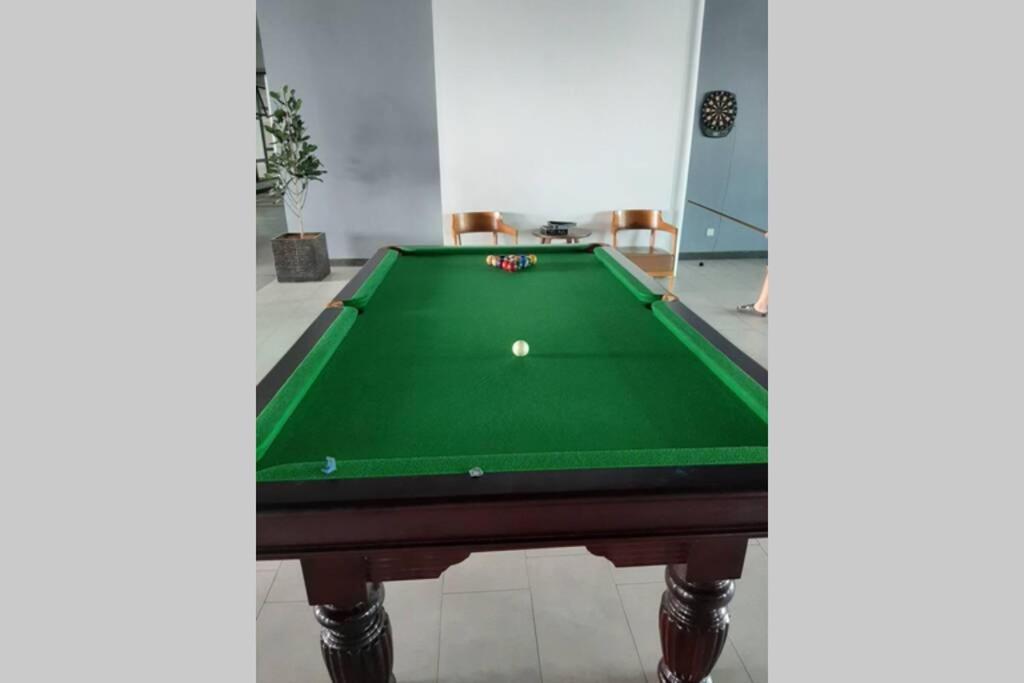 Apple Home 2 At Menara Simfoni, King Size Bed, Cheras, Nexflix, Wifi, Parking Seri Kembangan Exteriér fotografie