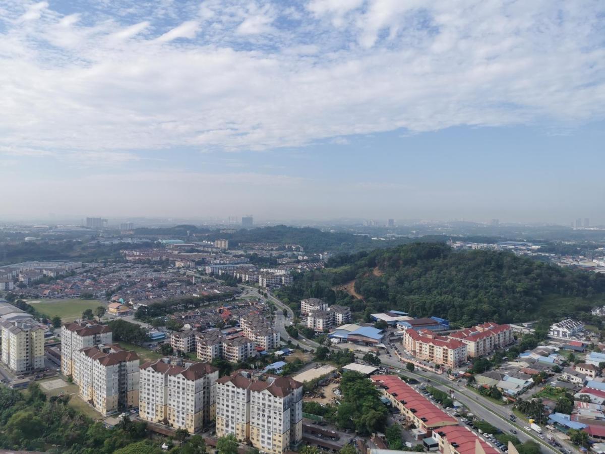 Apple Home 2 At Menara Simfoni, King Size Bed, Cheras, Nexflix, Wifi, Parking Seri Kembangan Exteriér fotografie