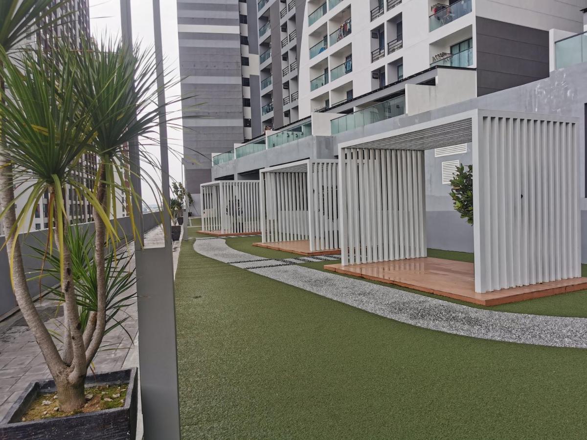 Apple Home 2 At Menara Simfoni, King Size Bed, Cheras, Nexflix, Wifi, Parking Seri Kembangan Exteriér fotografie