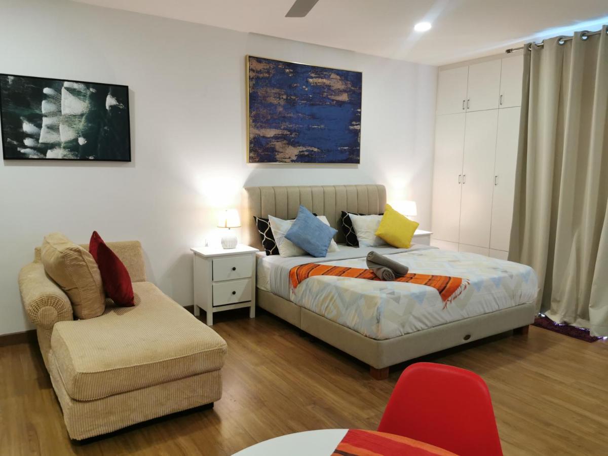 Apple Home 2 At Menara Simfoni, King Size Bed, Cheras, Nexflix, Wifi, Parking Seri Kembangan Exteriér fotografie
